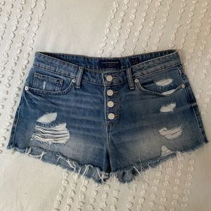 Lucky Brand | The Cut Off Shorts